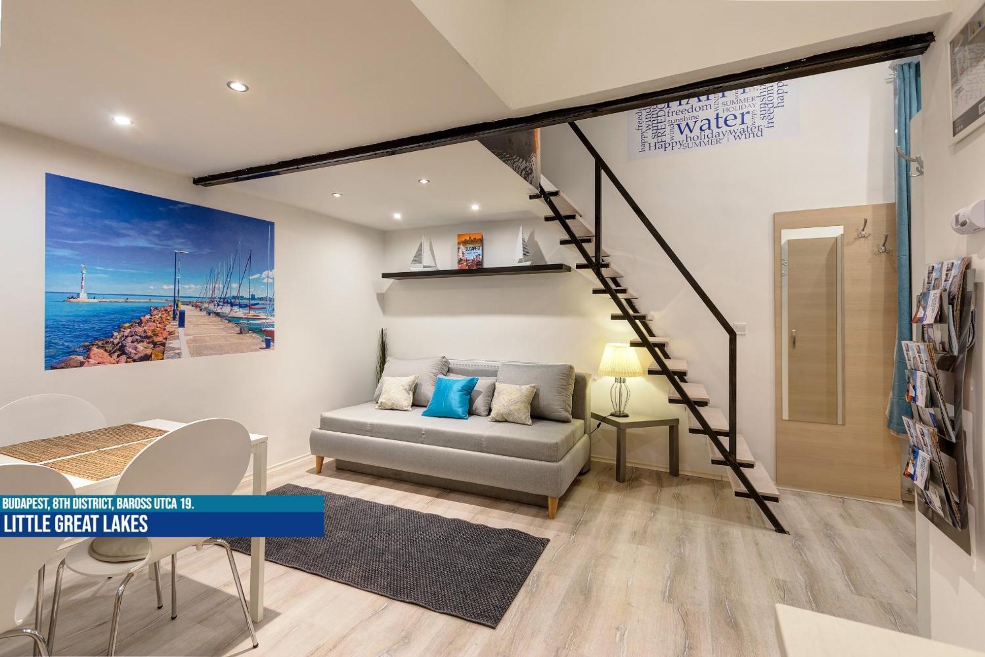 Little Americas Museum Apartments บูดาเปสต์ ภายนอก รูปภาพ