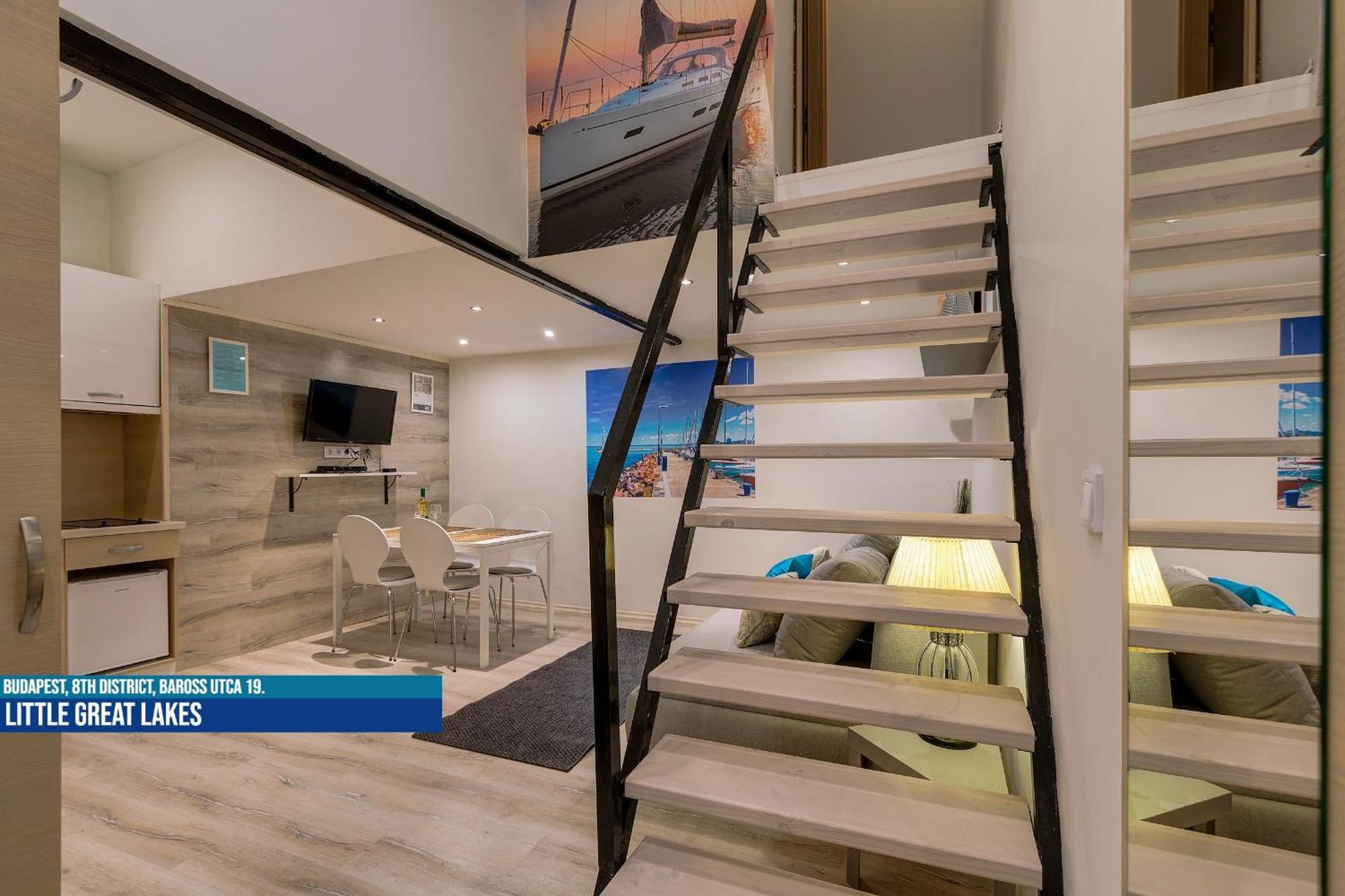 Little Americas Museum Apartments บูดาเปสต์ ภายนอก รูปภาพ
